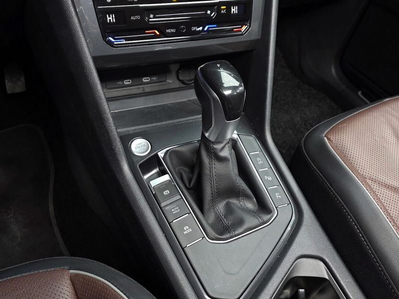2023 Volkswagen Tiguan 2.0 TSI Prestige photo 9
