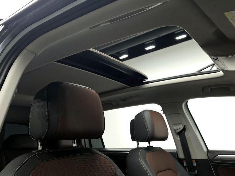 2023 Volkswagen Tiguan 2.0 TSI Prestige photo 17