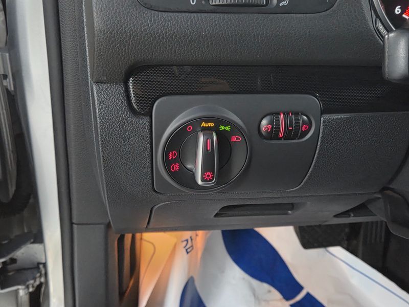 2013 Volkswagen Golf 1.6 TDI Blue Motion StyleEdition photo 13