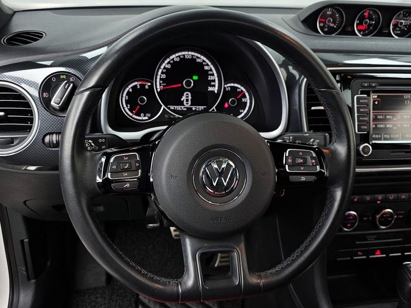 2013 Volkswagen Beetle 2.0 TDI Premium 3rd photo 13