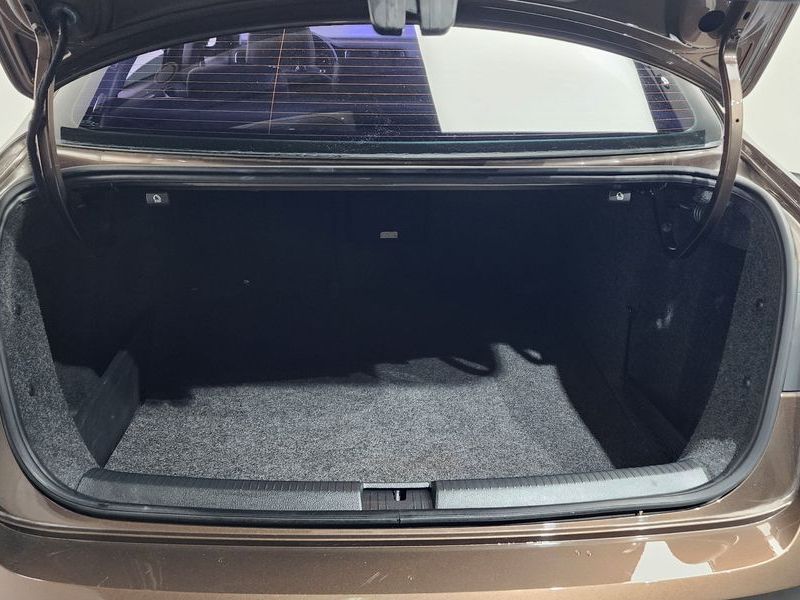 2015 Volkswagen Jetta 2.0 TDI BlueMotion 6th photo 20