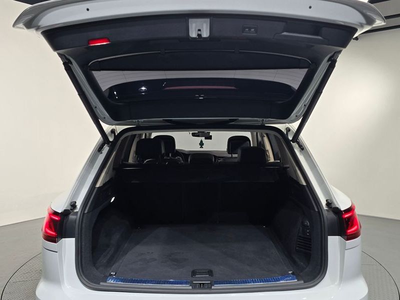 2023 Volkswagen Touareg 3.0 TDI Prestige photo 20