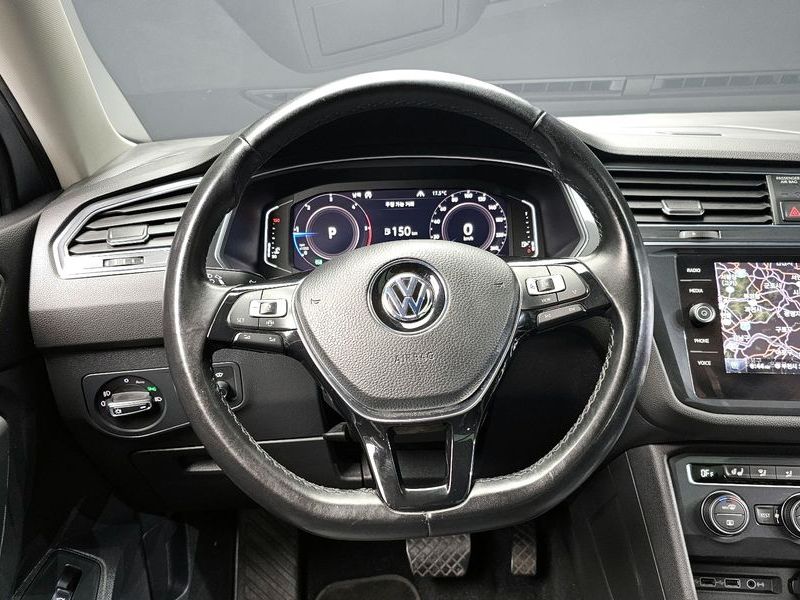 2020 Volkswagen Tiguan 2.0 TDI Prestige photo 12