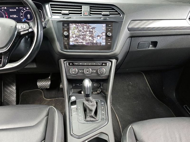 2020 Volkswagen Tiguan 2.0 TDI Prestige photo 13