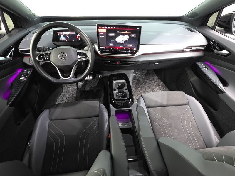 2025 Volkswagen ID.4 Pro photo 7