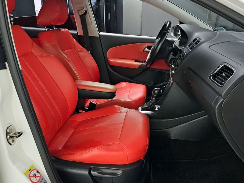 2014 Volkswagen Polo 1.6 TDI R-Line 5th photo 10