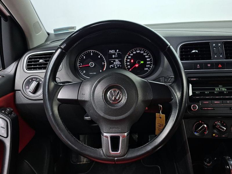 2014 Volkswagen Polo 1.6 TDI R-Line 5th photo 13