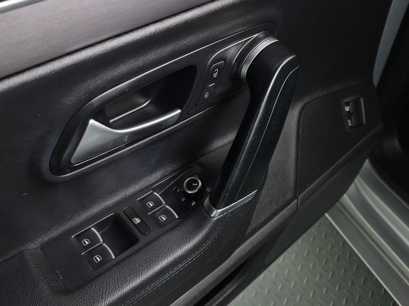 2015 Volkswagen New CC 2.0 TDI BlueMotion 4MOTION photo 16