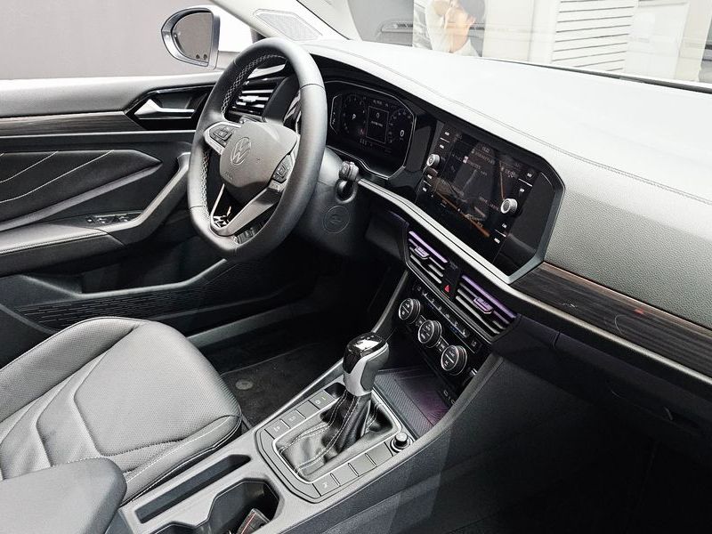 2023 Volkswagen Jetta 1.5 TSI Prestige photo 28