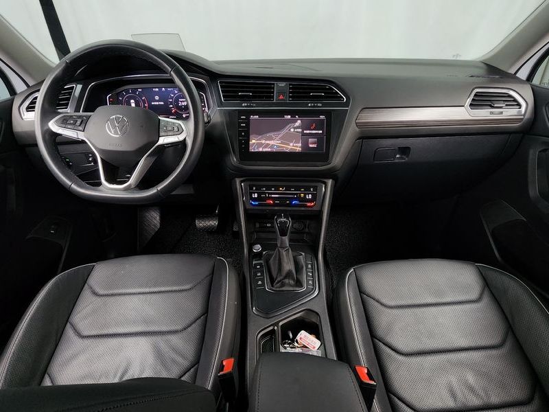 2023 Volkswagen Tiguan 2.0 TSI Prestige photo 7
