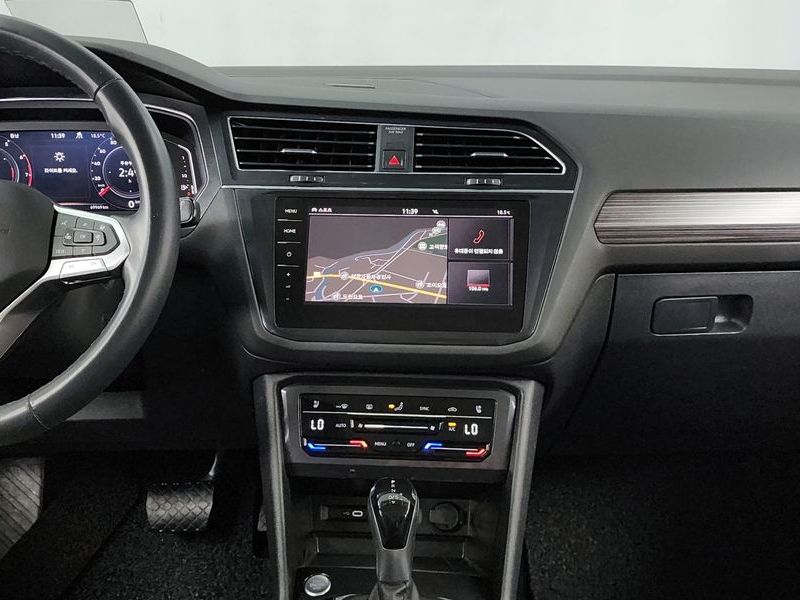 2023 Volkswagen Tiguan 2.0 TSI Prestige photo 14