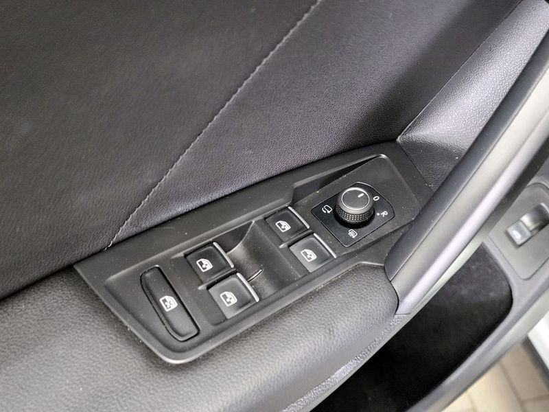 2023 Volkswagen Tiguan 2.0 TSI Prestige photo 28