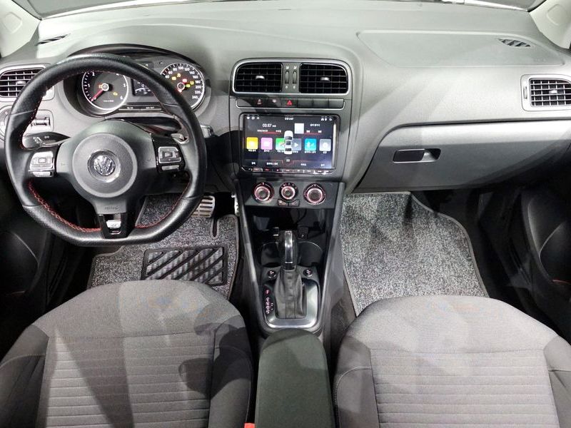 2014 Volkswagen Polo 1.6 TDI R-Line 5th photo 7