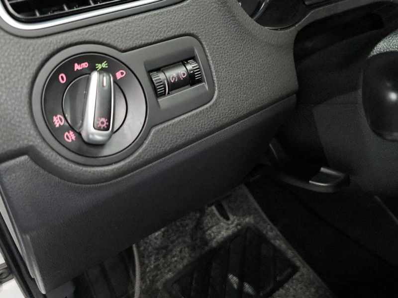 2014 Volkswagen Polo 1.6 TDI R-Line 5th photo 18