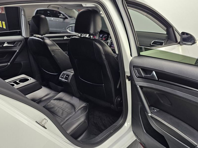 2015 Volkswagen Golf 2.0 TDI photo 13