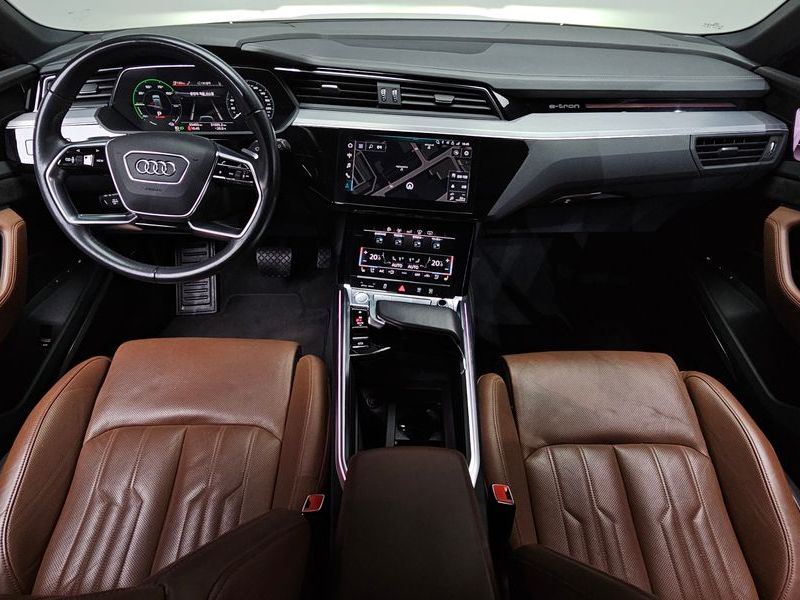 2020 Audi e-tron 55 Quattro photo 7