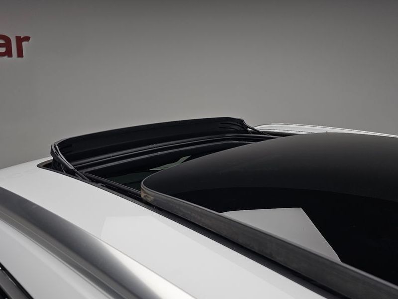 2020 Audi e-tron 55 Quattro photo 17