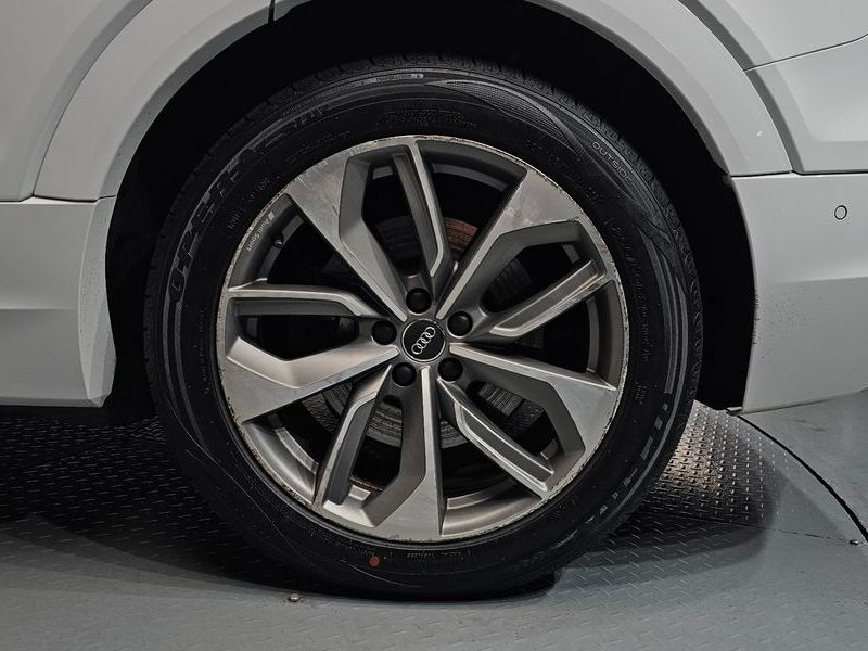 2020 Audi e-tron 55 Quattro photo 21
