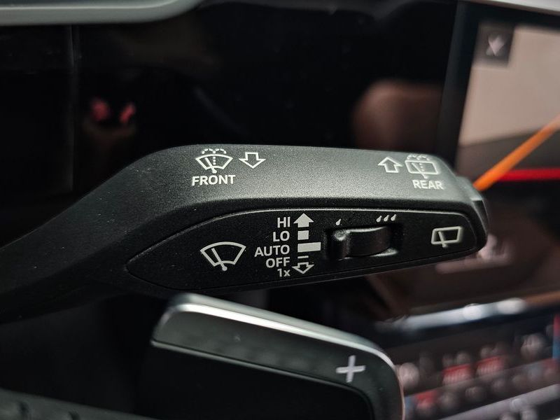 2020 Audi e-tron 55 Quattro photo 27