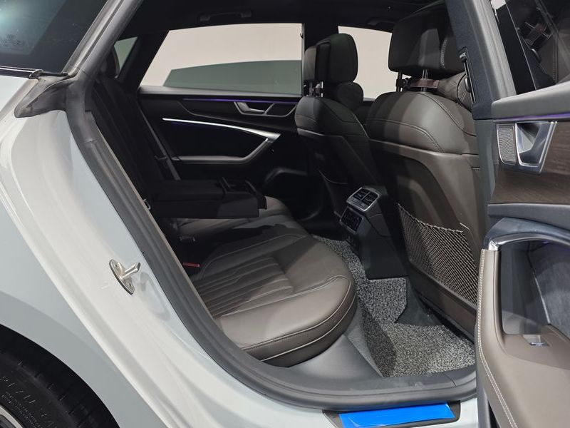 2022 Audi A7 55 TFSI Quattro Premium photo 12