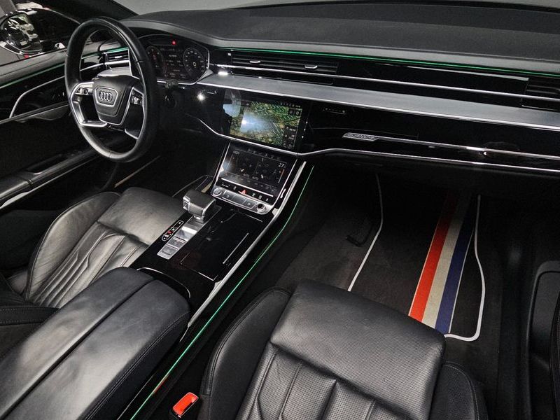 2020 Audi A8 50 TDI Quattro photo 7