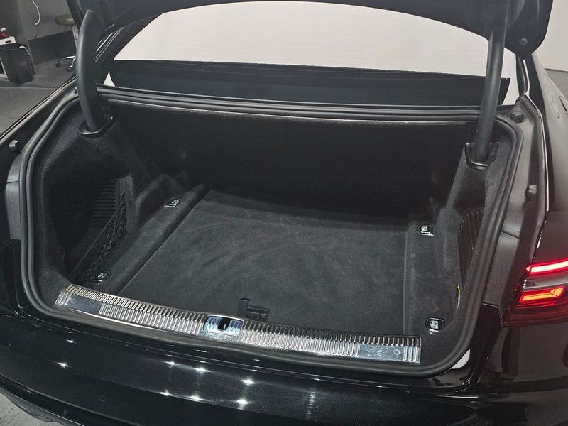 2020 Audi A8 50 TDI Quattro photo 20