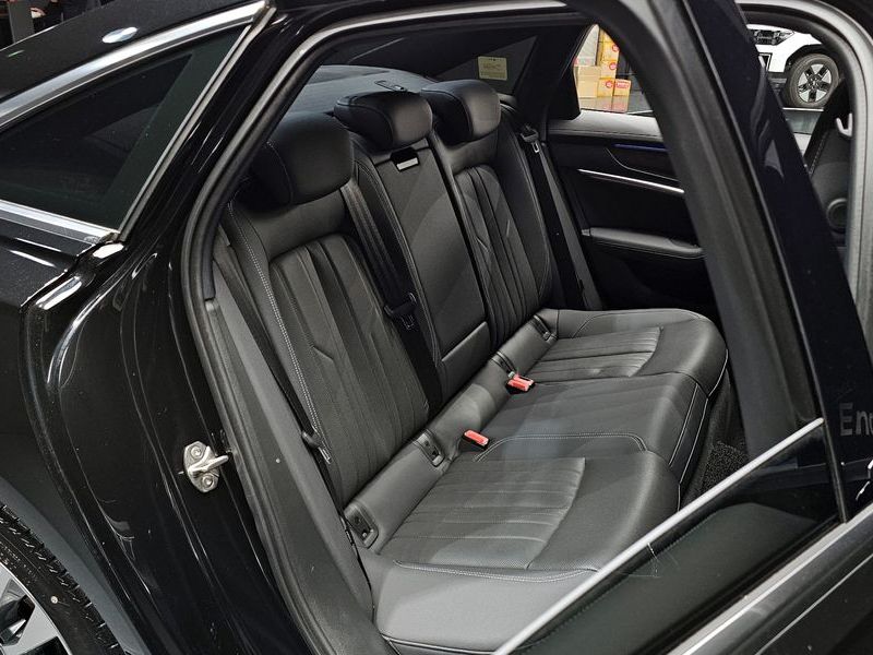 2021 Audi A6 45 TDI Quattro Premium photo 27