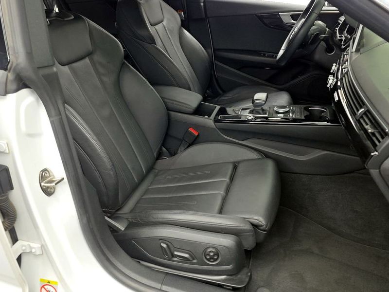 2019 Audi A5 45 TFSI Quattro Premium Sportback photo 11