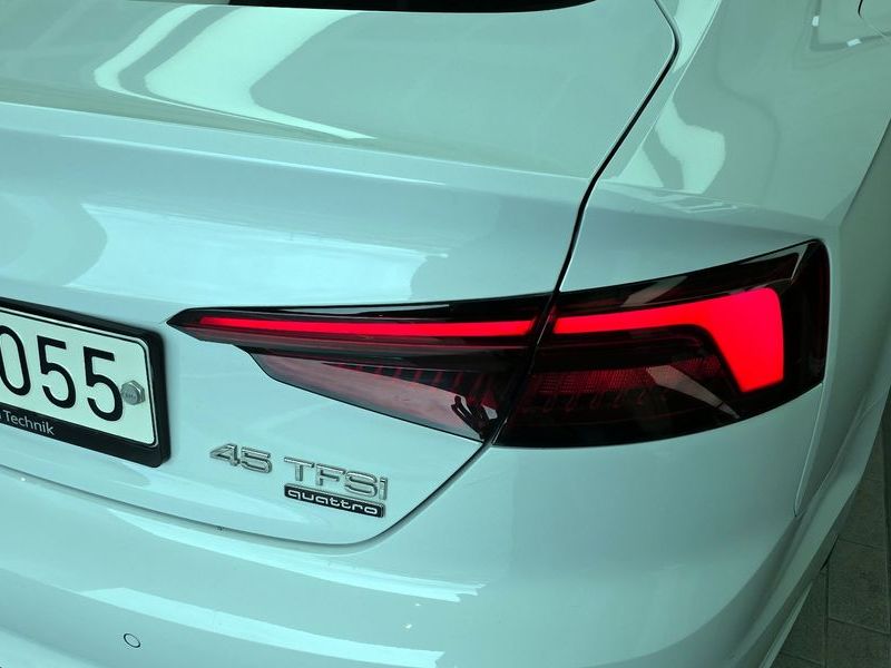2019 Audi A5 45 TFSI Quattro Premium Sportback photo 23