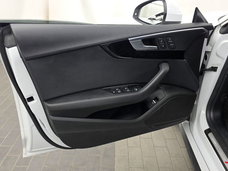 2019 Audi A5 45 TFSI Quattro Premium Sportback photo 24