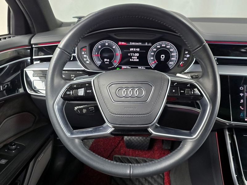 2021 Audi A8 50 TDI Quattro LWB photo 13