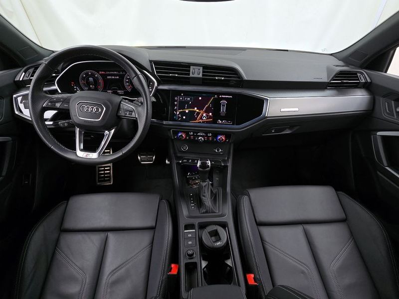 2024 Audi Q3 35 TDI Premium Sportback photo 7