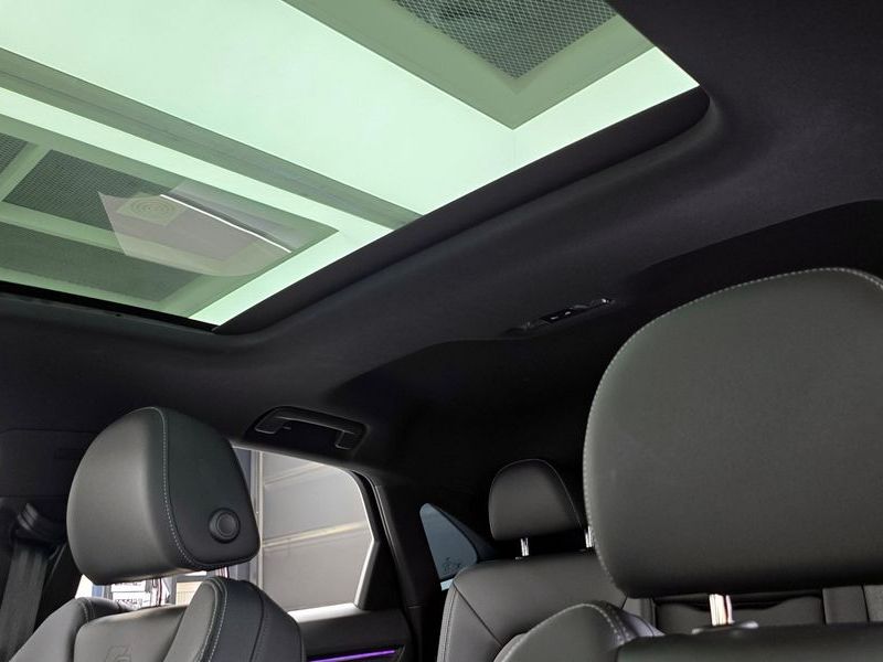2024 Audi Q3 35 TDI Premium Sportback photo 15