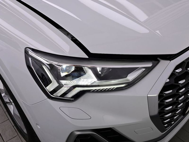 2024 Audi Q3 35 TDI Premium Sportback photo 22