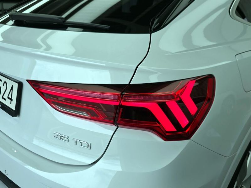 2024 Audi Q3 35 TDI Premium Sportback photo 23