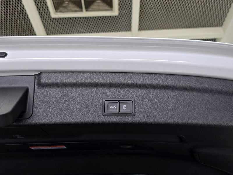 2024 Audi Q3 35 TDI Premium Sportback photo 30