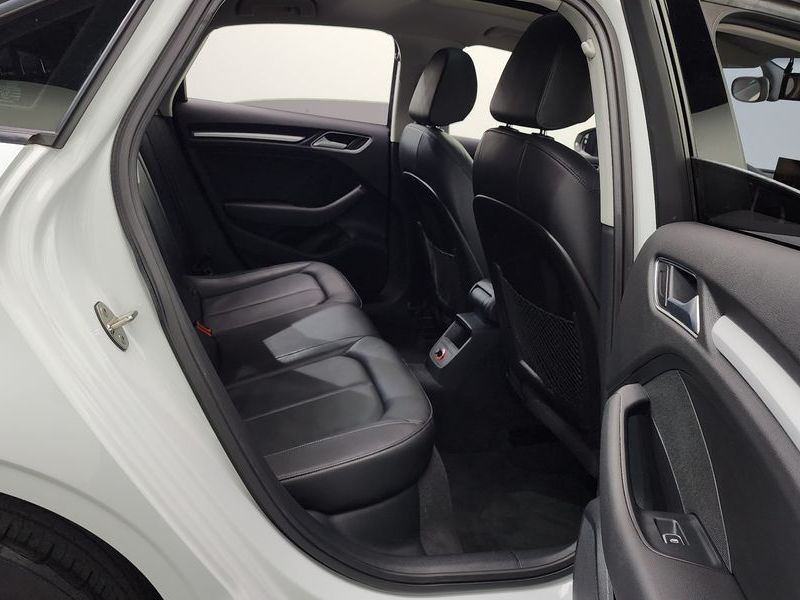 2015 Audi A3 25 TDI Dynamic 8V photo 12