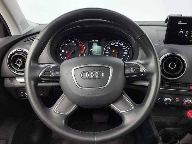 2015 Audi A3 25 TDI Dynamic 8V photo 13