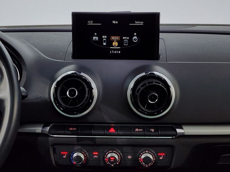 2015 Audi A3 25 TDI Dynamic 8V photo 14