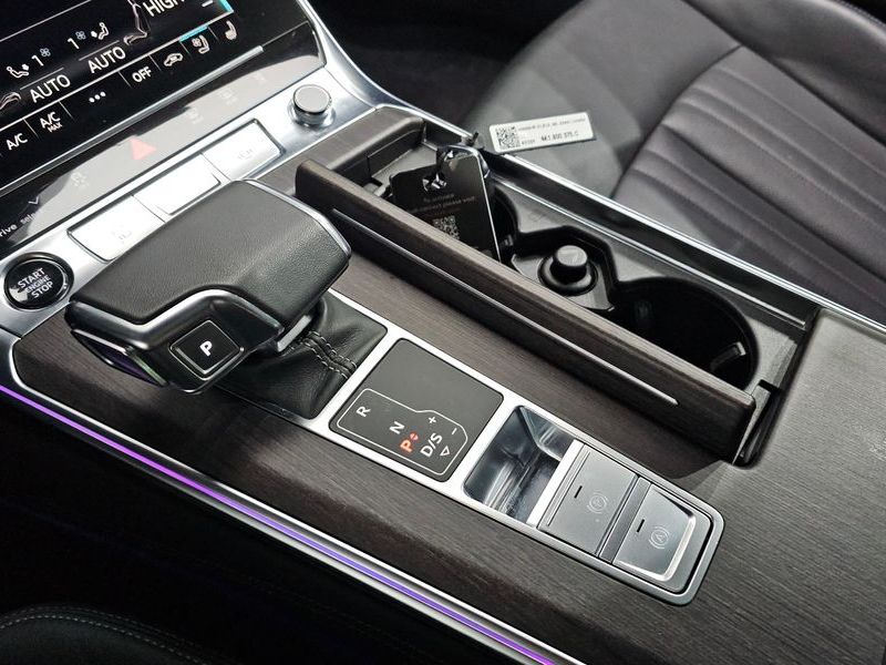 2023 Audi A6 45 TDI Quattro Premium photo 9
