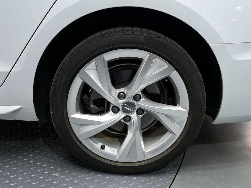 2021 Audi A4 40 TFSI Premium photo 22
