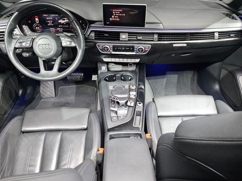 2019 Audi A5 45 TFSI Quattro Premium Sportback photo 7