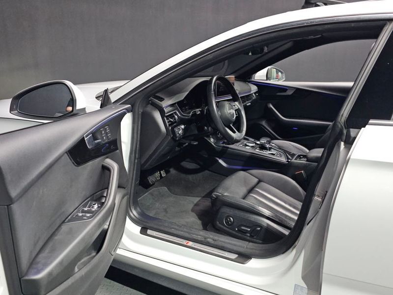 2019 Audi A5 45 TFSI Quattro Premium Sportback photo 10