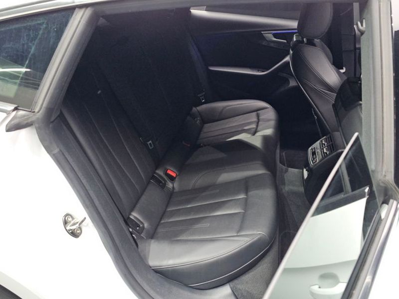 2019 Audi A5 45 TFSI Quattro Premium Sportback photo 12