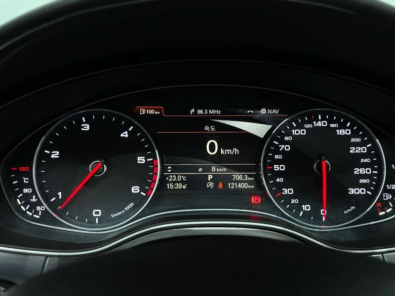 2015 Audi A6 45 TDI Quattro C7 photo 8