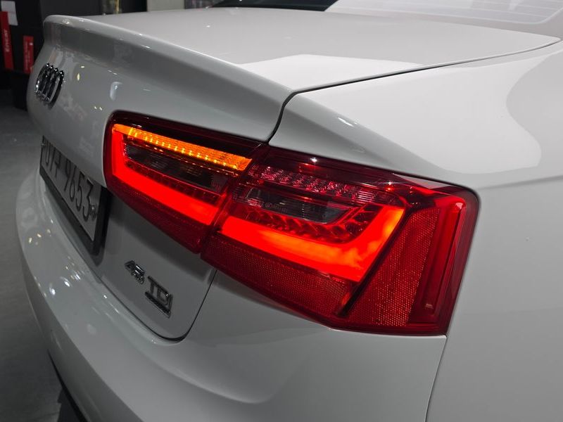 2015 Audi A6 45 TDI Quattro C7 photo 23