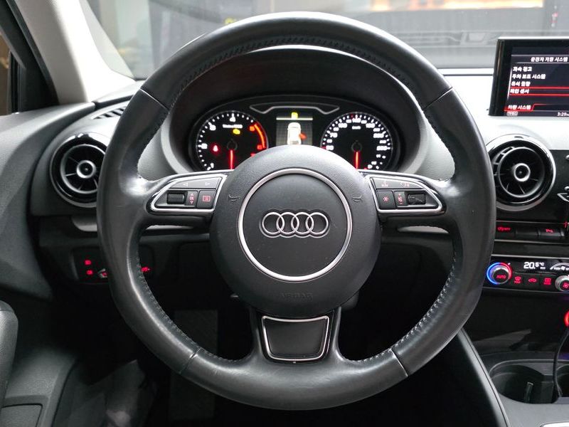2015 Audi A3 35 TDI Dynamic Sportback 8V photo 13