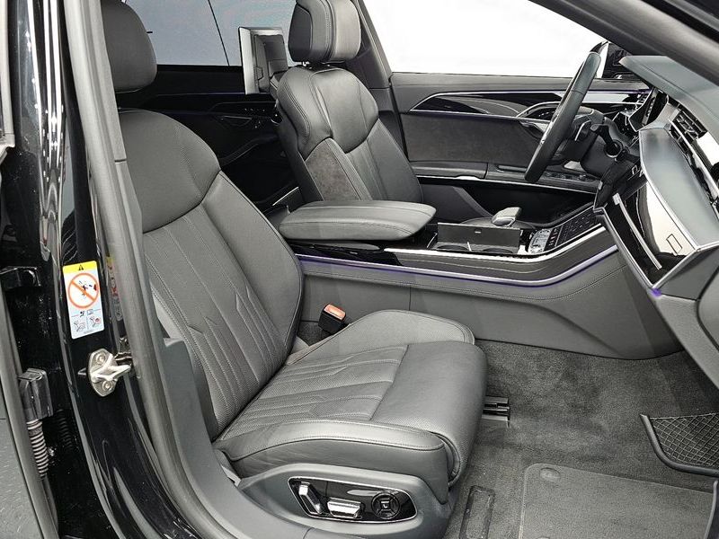 2021 Audi A8 55 TFSI Quattro LWB photo 11