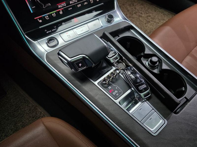 2022 Audi A6 40 TDI Quattro Premium photo 9
