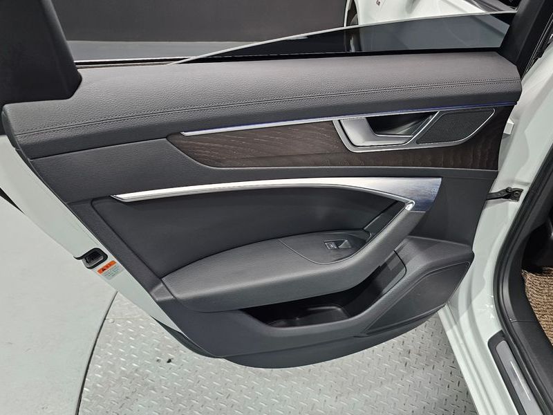 2020 Audi A6 45 TFSI Quattro Premium photo 25